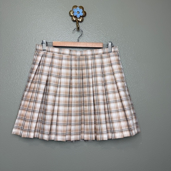 Cali1850 Dresses & Skirts - CALI 1850 Plaid Pleated Skirt w/ Side Zipper Jr Women's Size L